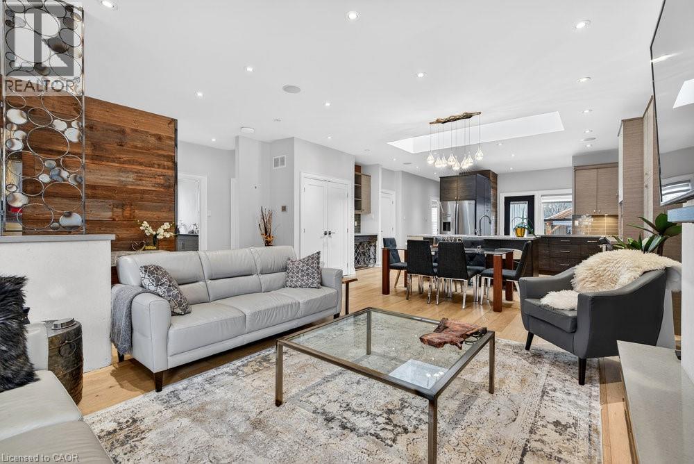 479 Bridgman Avenue, Burlington, Ontario  L7R 2V3 - Photo 10 - 40793329