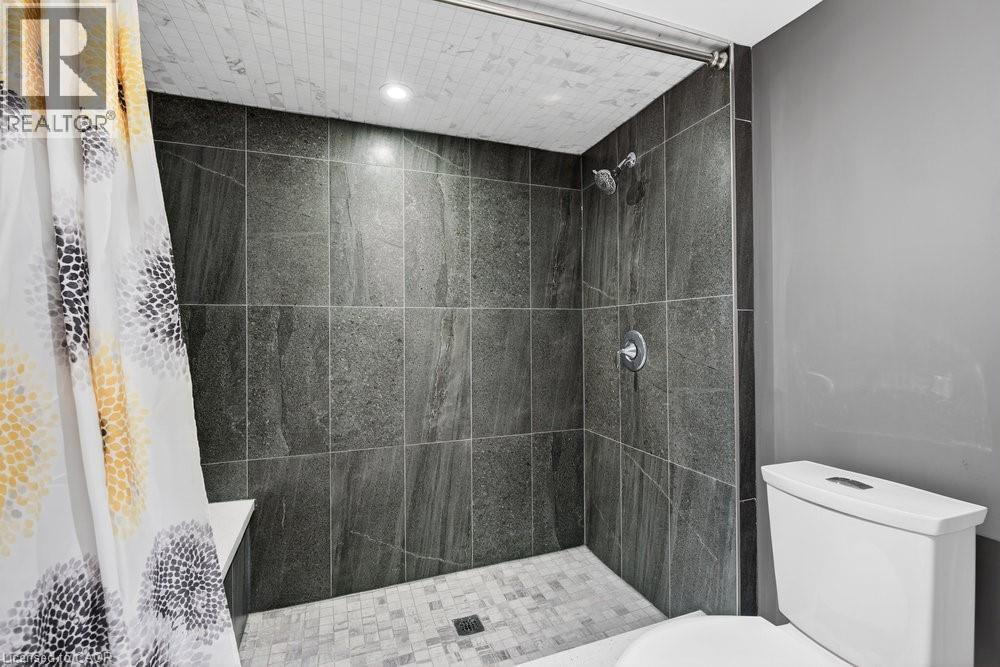 479 Bridgman Avenue, Burlington, Ontario  L7R 2V3 - Photo 38 - 40793329