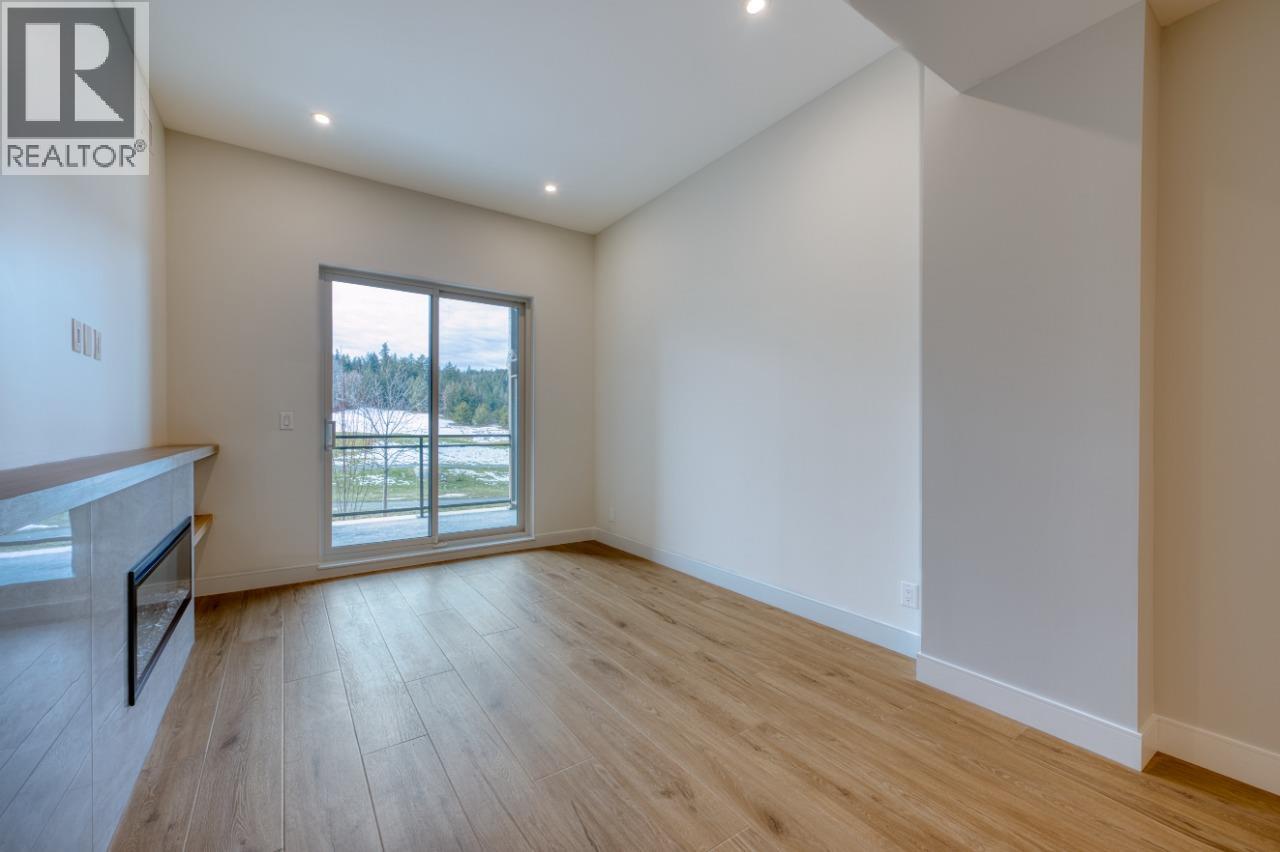 75 Predator Ridge Drive Unit# 208, Vernon, British Columbia  V1H 1G4 - Photo 14 - 10334087