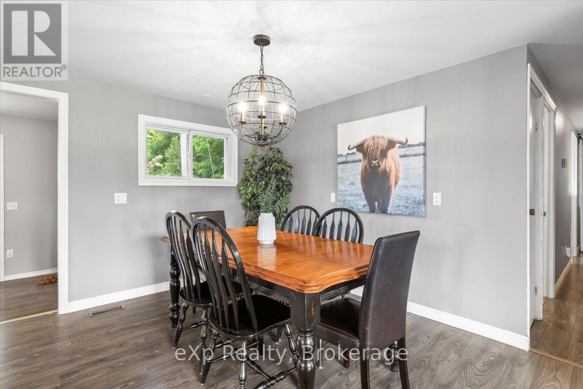 122668 Grey Road 9, West Grey, Ontario  N0G 1C0 - Photo 10 - X12249436