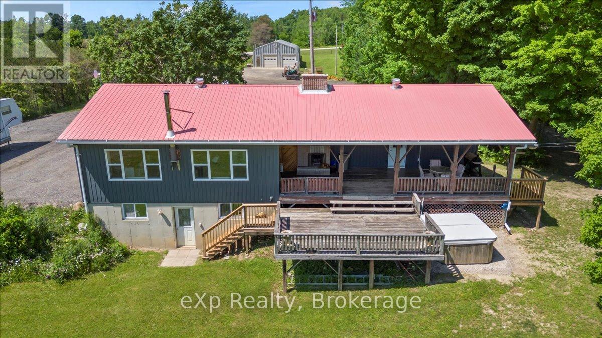 122668 Grey Road 9, West Grey, Ontario  N0G 1C0 - Photo 32 - X12249436