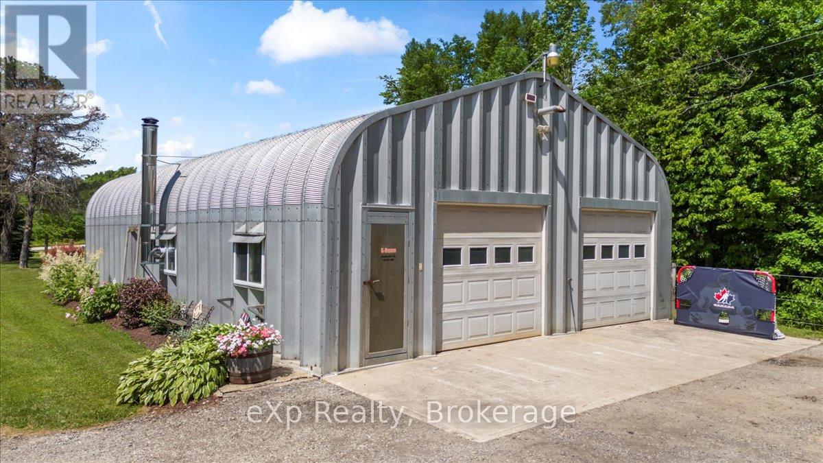 122668 Grey Road 9, West Grey, Ontario  N0G 1C0 - Photo 3 - X12249436