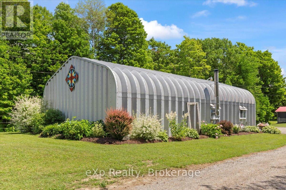 122668 Grey Road 9, West Grey, Ontario  N0G 1C0 - Photo 30 - X12249436