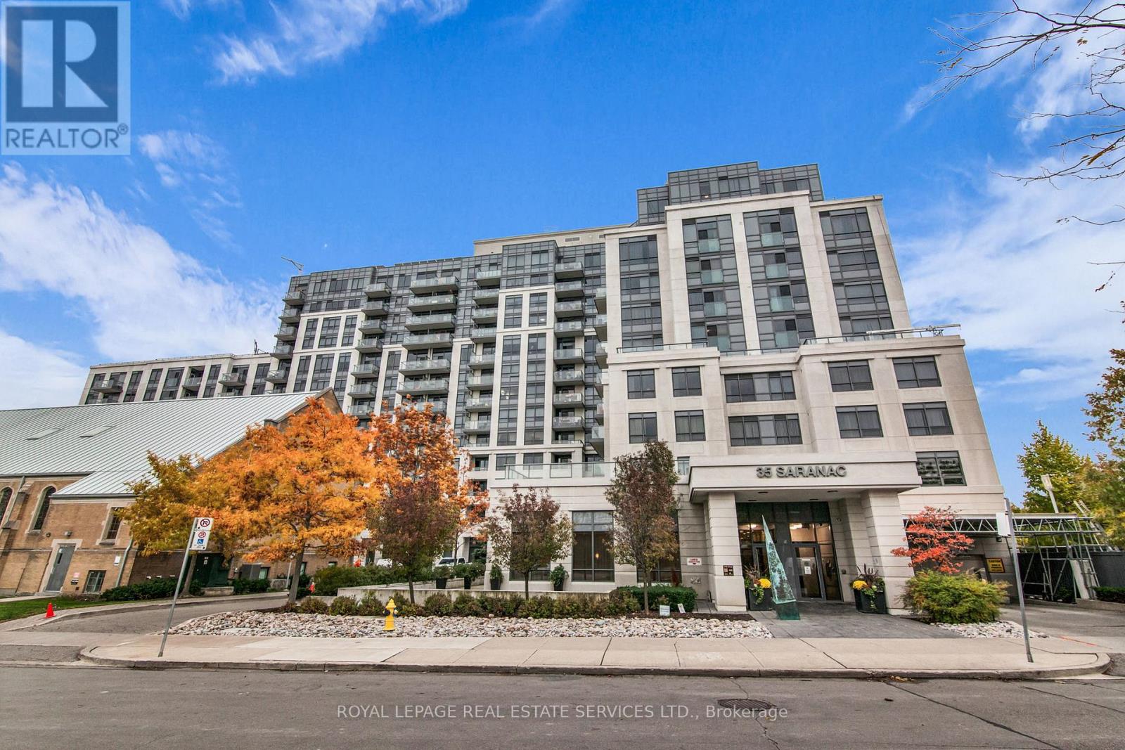 1219 - 35 SARANAC BOULEVARD, Toronto, Ontario