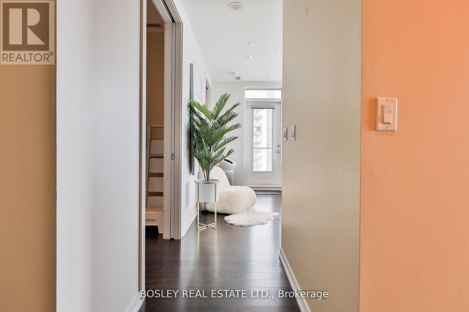 2202 - 59 East Liberty Street, Toronto, Ontario  M6K 3R1 - Photo 17 - C12639506