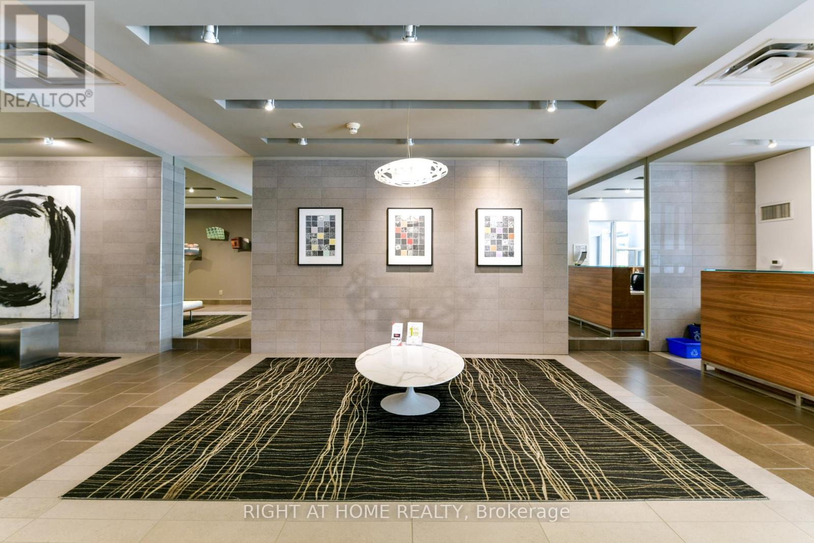 912 - 23 Brant Street, Toronto, Ontario  M5V 2L5 - Photo 11 - C12639532