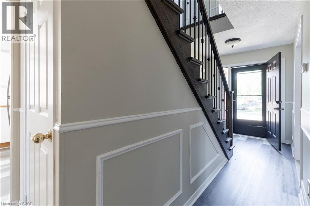 128 Brian Boulevard, Waterdown, Ontario  L8B 0C8 - Photo 6 - 40794360