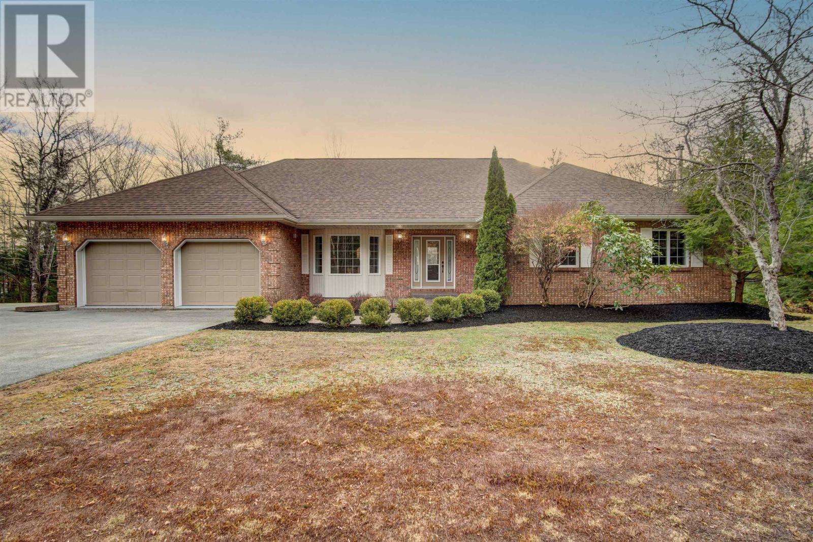 27 Monarch Drive, Beaver Bank, Nova Scotia