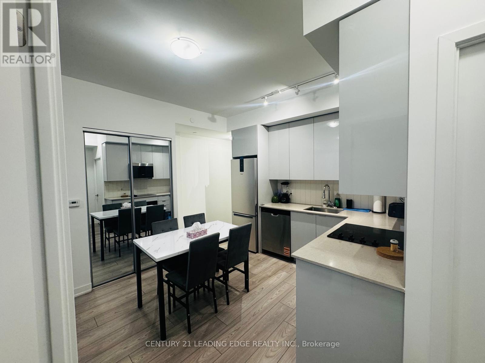 1801 - 474 Caldari Road, Vaughan, Ontario  L4K 0R5 - Photo 4 - N12639456