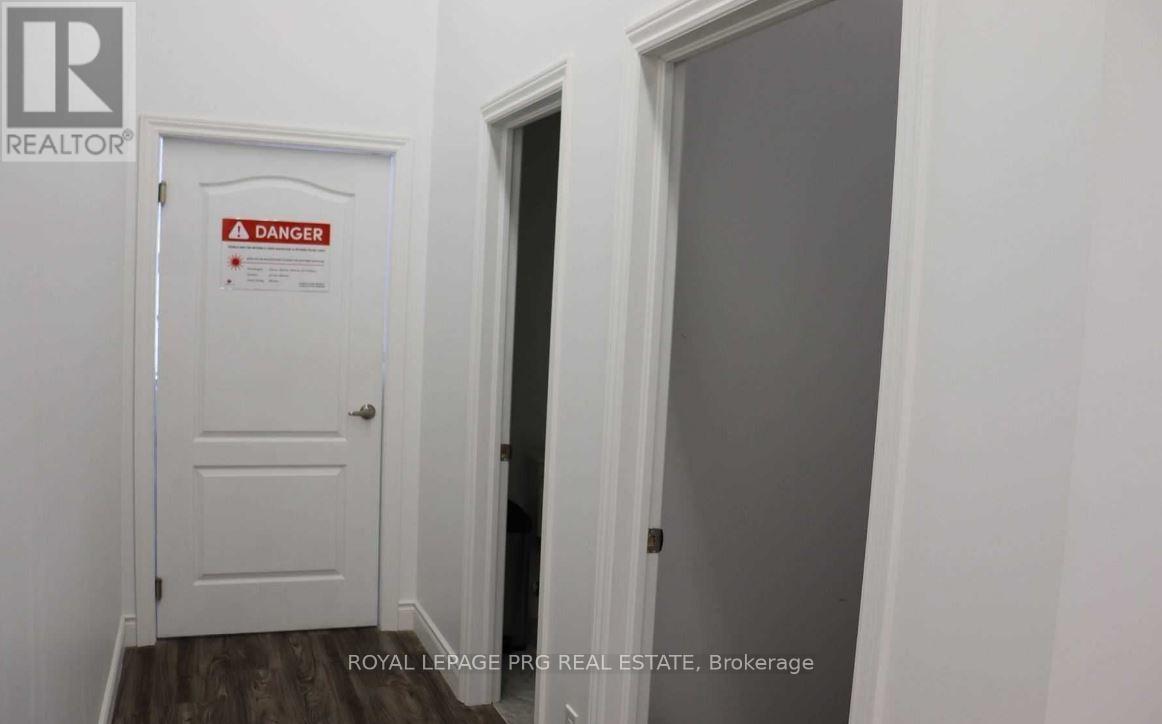 228 - 7777 Weston Road, Vaughan (Vaughan Corporate Centre), Ontario  L4L 0G9 - Photo 11 - N12639522