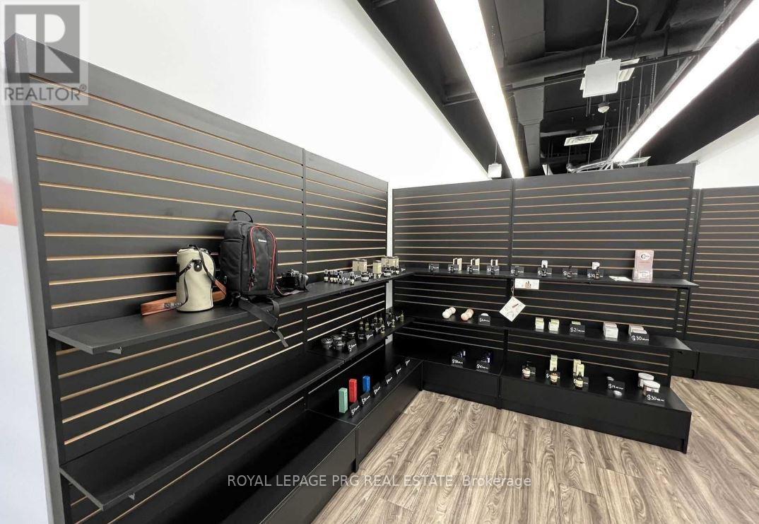 228 - 7777 Weston Road, Vaughan (Vaughan Corporate Centre), Ontario  L4L 0G9 - Photo 4 - N12639522