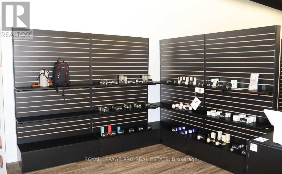 228 - 7777 Weston Road, Vaughan (Vaughan Corporate Centre), Ontario  L4L 0G9 - Photo 6 - N12639522