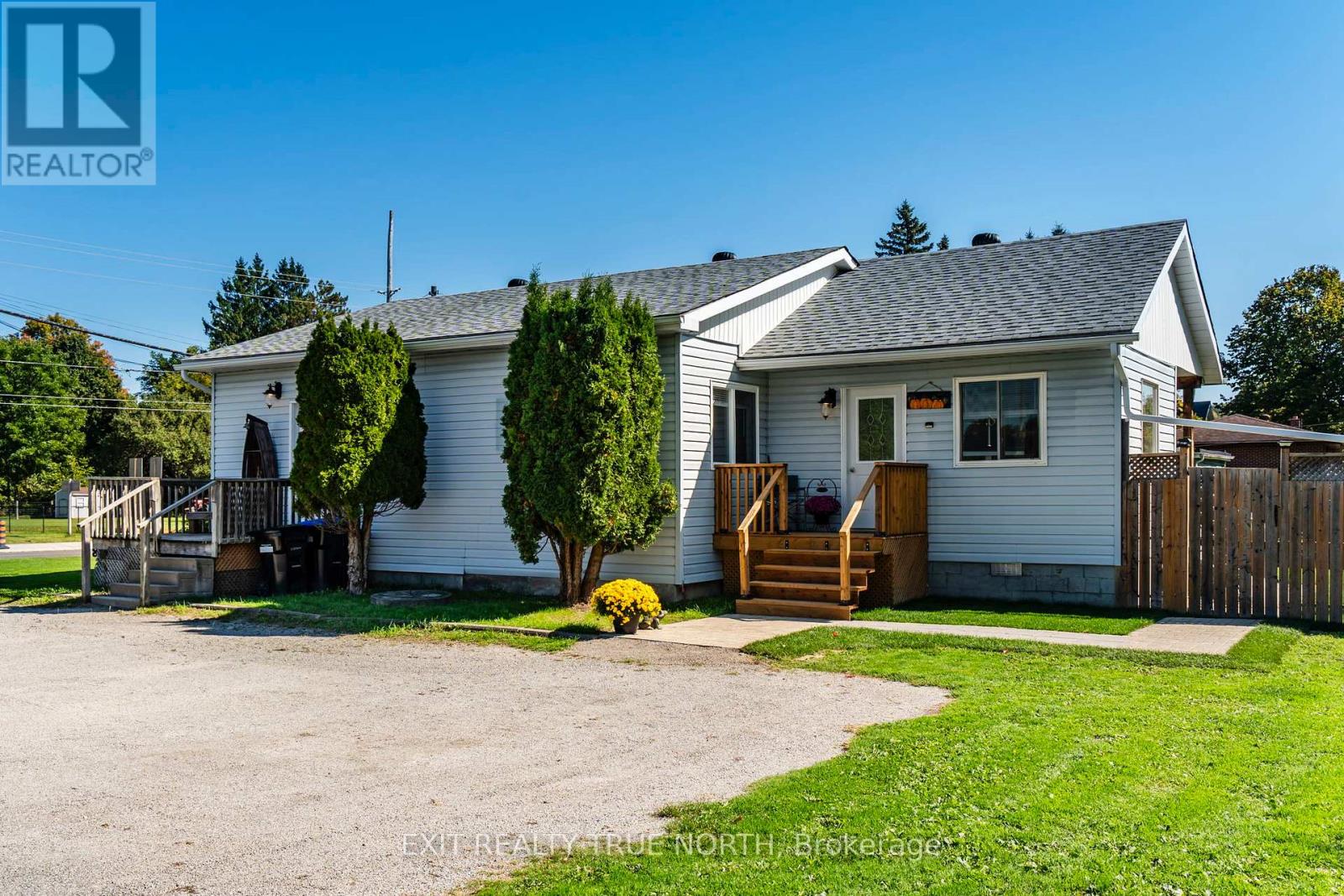 8254 93 HIGHWAY, Tiny, Ontario