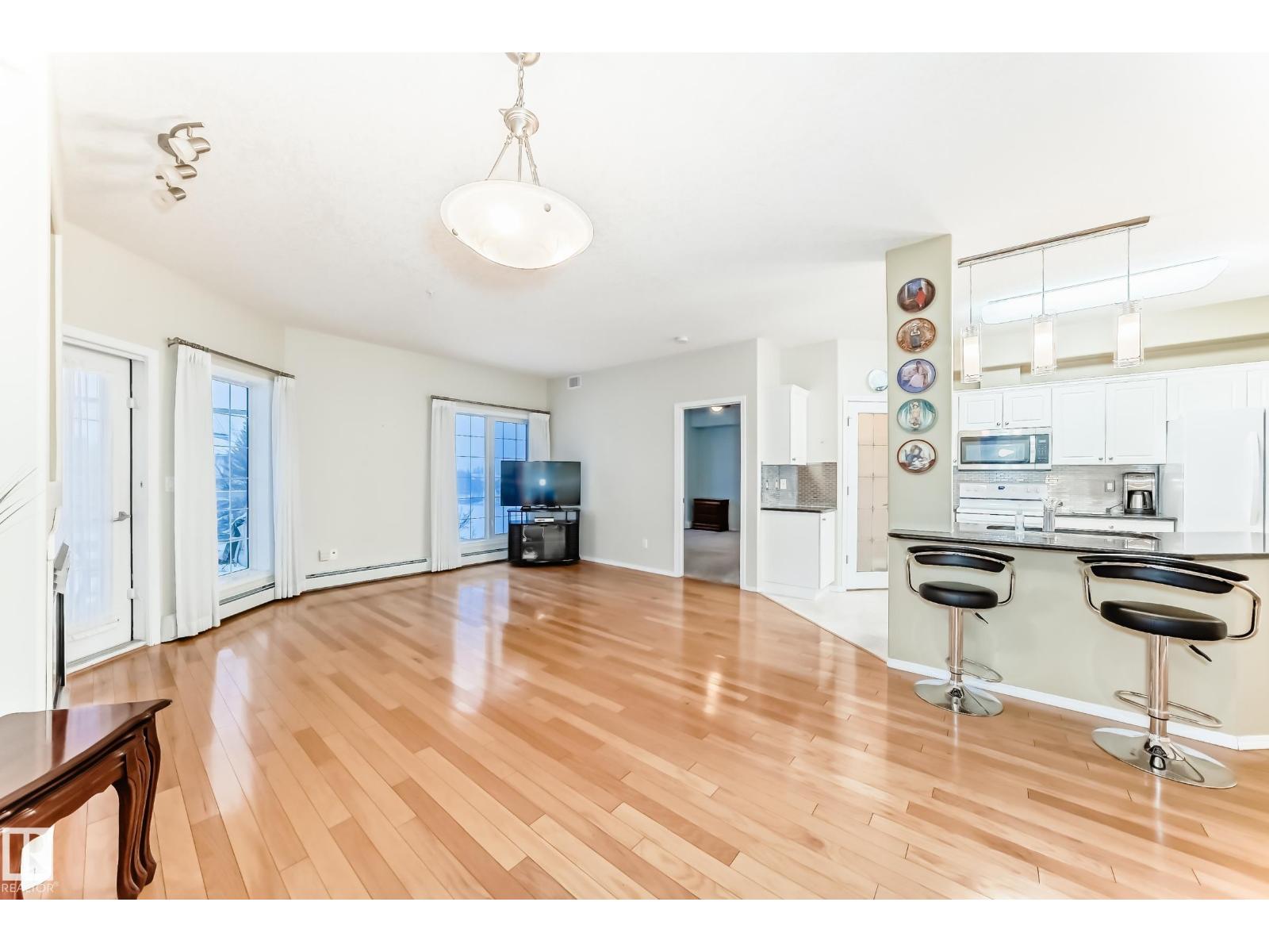 #301 11260 153 Av Nw, Edmonton, Alberta  T5X 6E7 - Photo 14 - E4468313