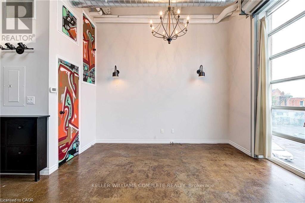 202 - 11 Rebecca Street E, Hamilton, Ontario  L8R 3H7 - Photo 6 - X12639500