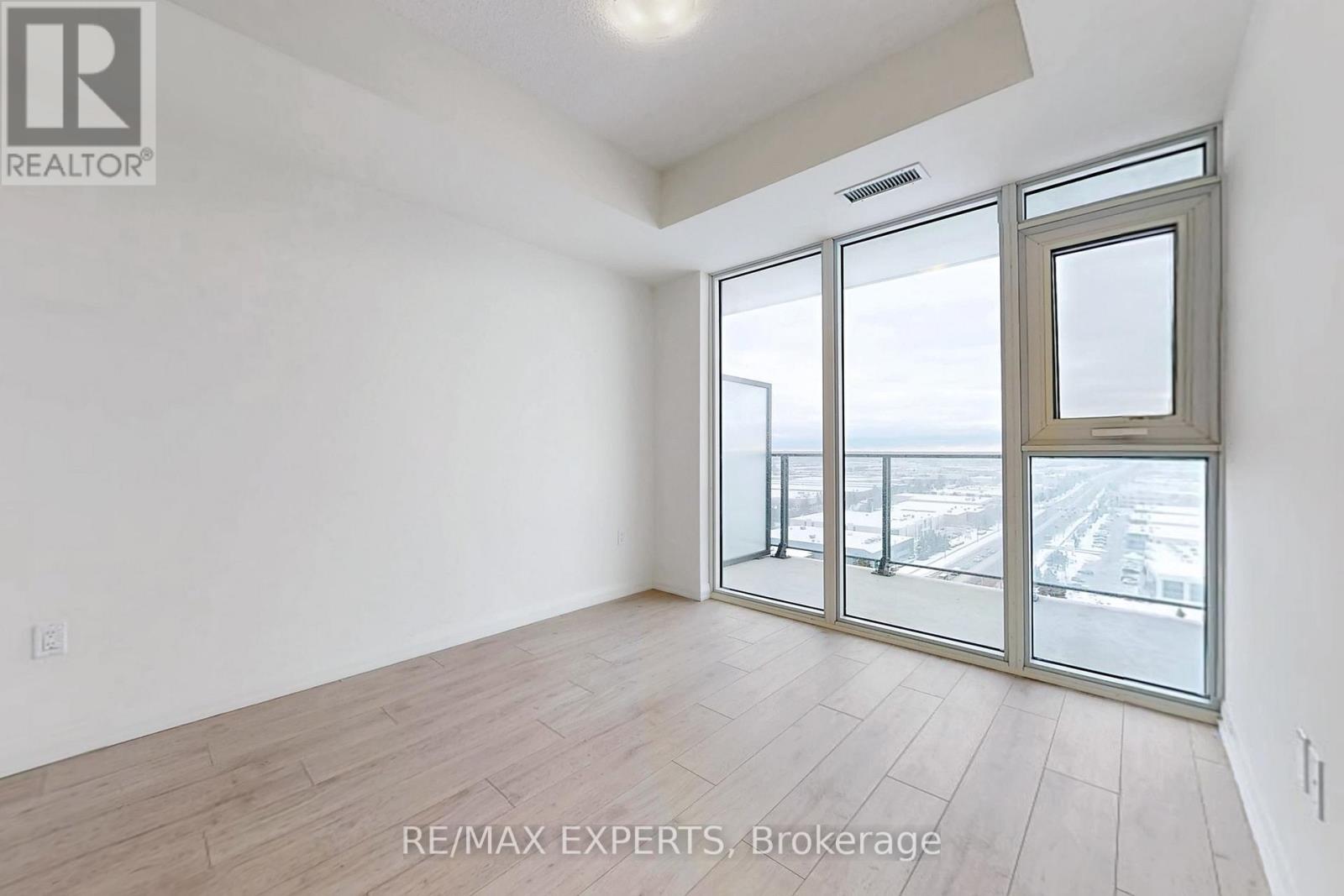 1522 - 8960 Jane Street, Vaughan, Ontario  L4K 2M9 - Photo 13 - N12639428