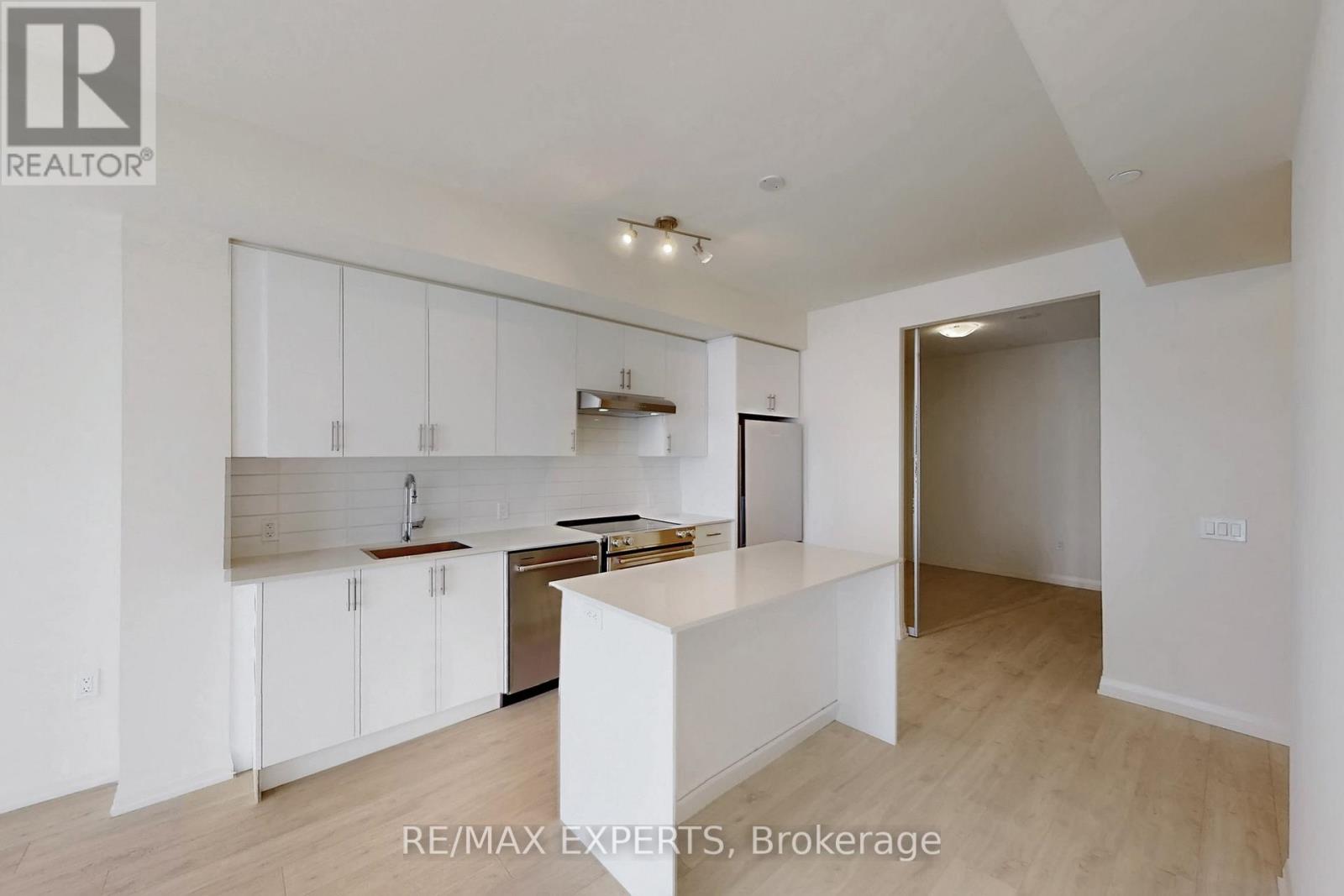 1522 - 8960 Jane Street, Vaughan, Ontario  L4K 2M9 - Photo 10 - N12639428