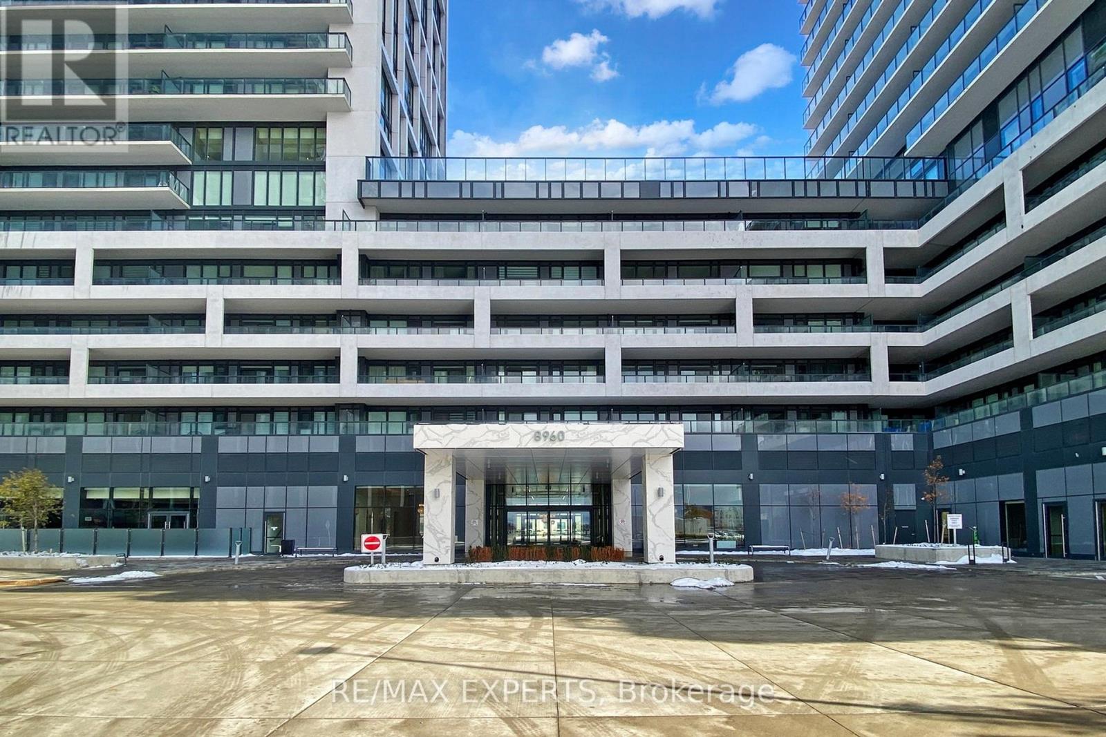 1522 - 8960 Jane Street, Vaughan, Ontario  L4K 2M9 - Photo 2 - N12639428