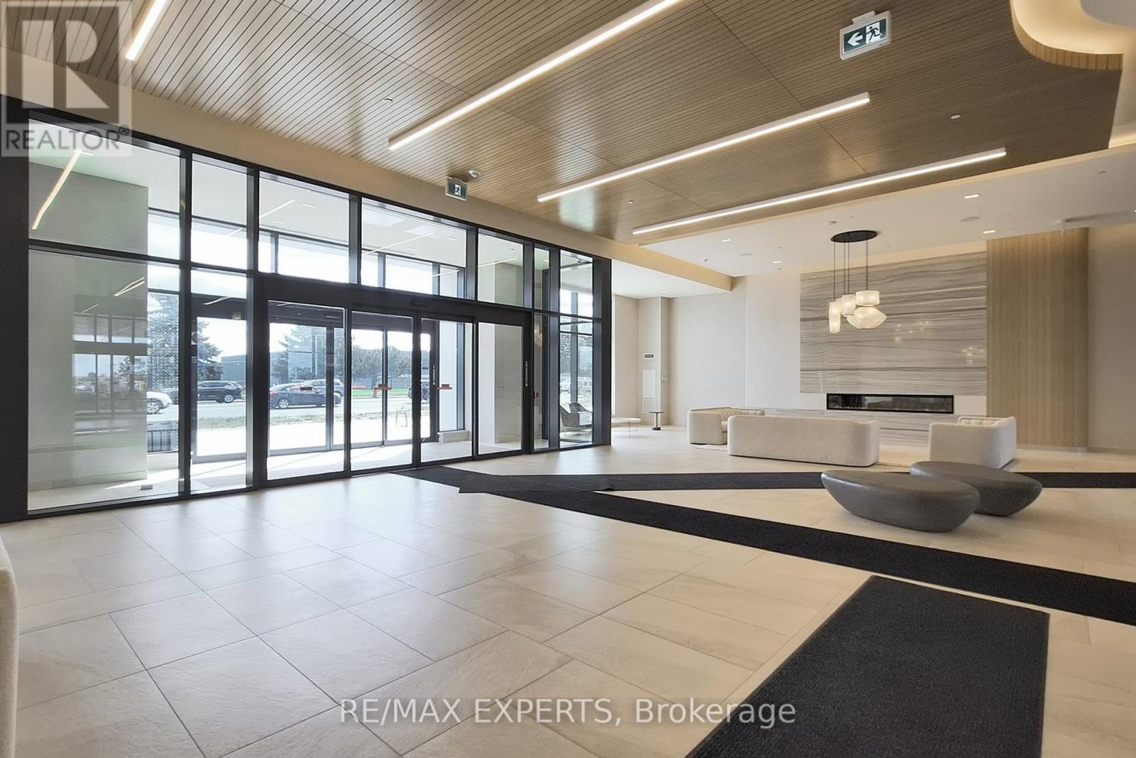 1522 - 8960 Jane Street, Vaughan, Ontario  L4K 2M9 - Photo 3 - N12639428