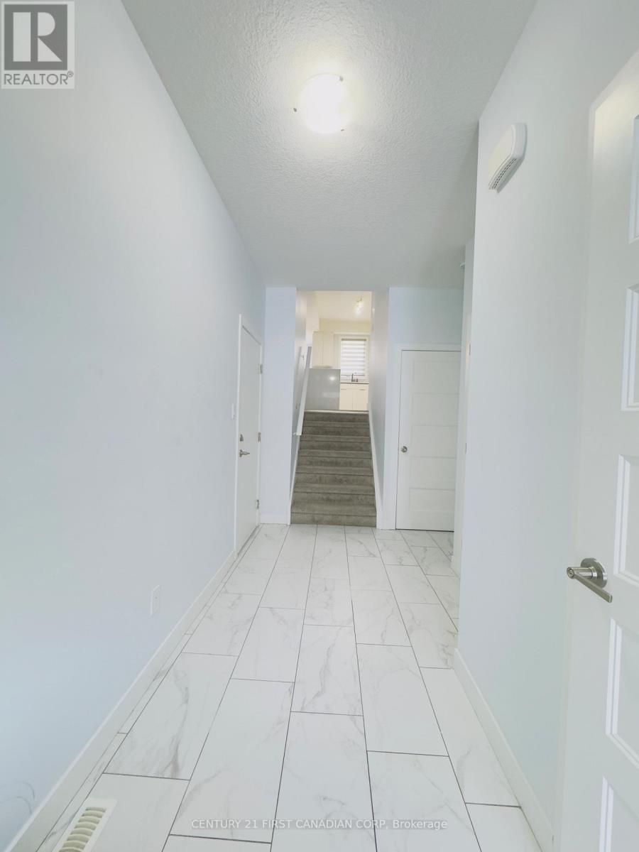 107 - 3380 Singleton Avenue, London South, Ontario  N6L 0E8 - Photo 13 - X12639568