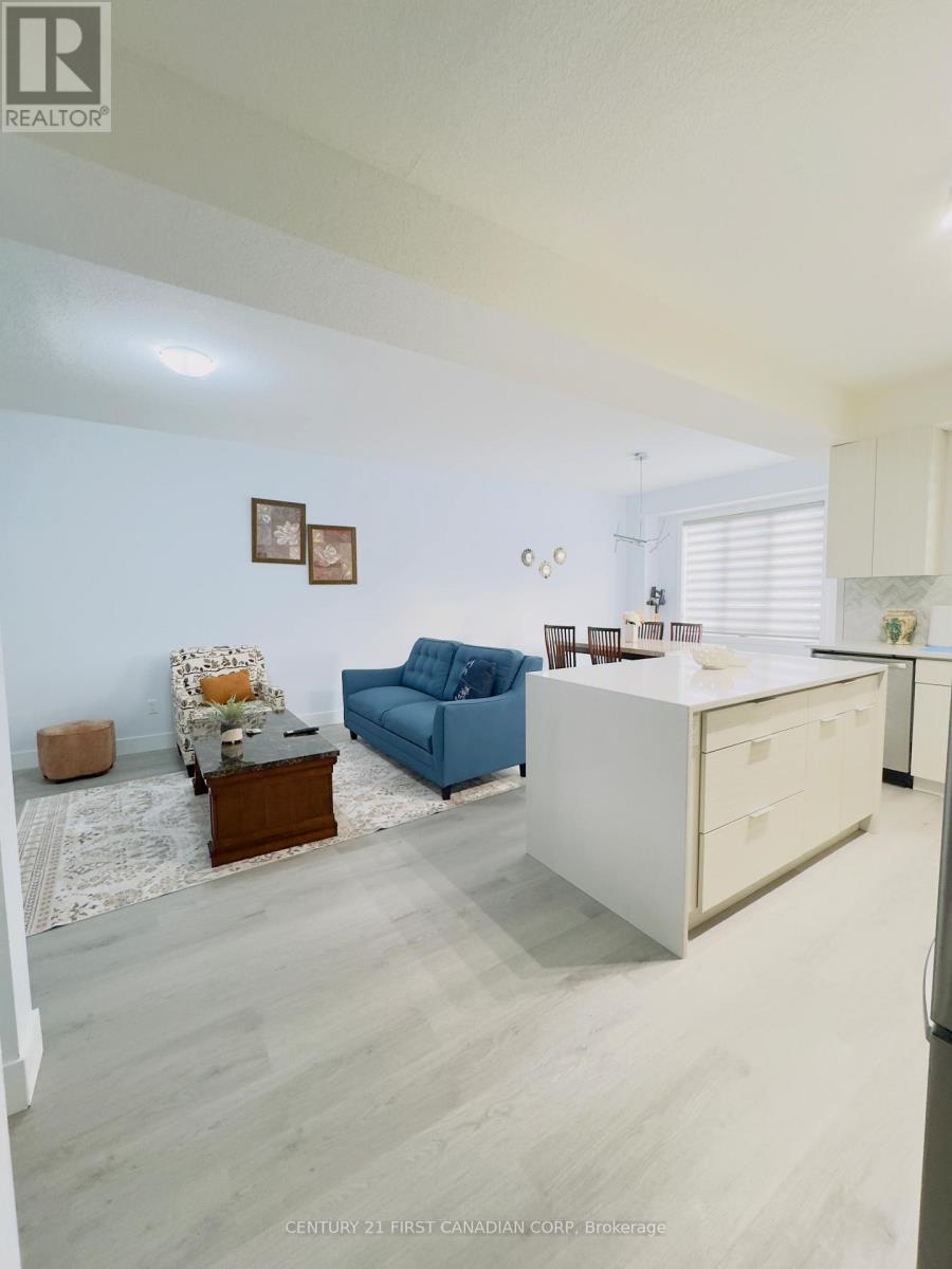 107 - 3380 Singleton Avenue, London South, Ontario  N6L 0E8 - Photo 4 - X12639568