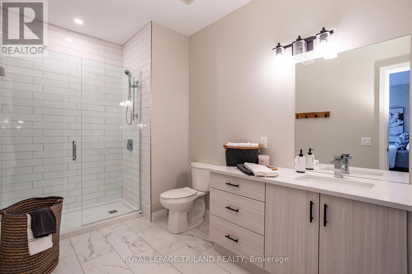 405 - 555 Teeple Terrace, London South, Ontario  N6K 0L6 - Photo 5 - X12639592