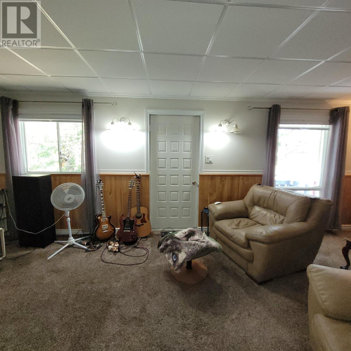 34 Terrace Heights Dr, Terrace Bay, Ontario  P0T 2W0 - Photo 3 - TB252829