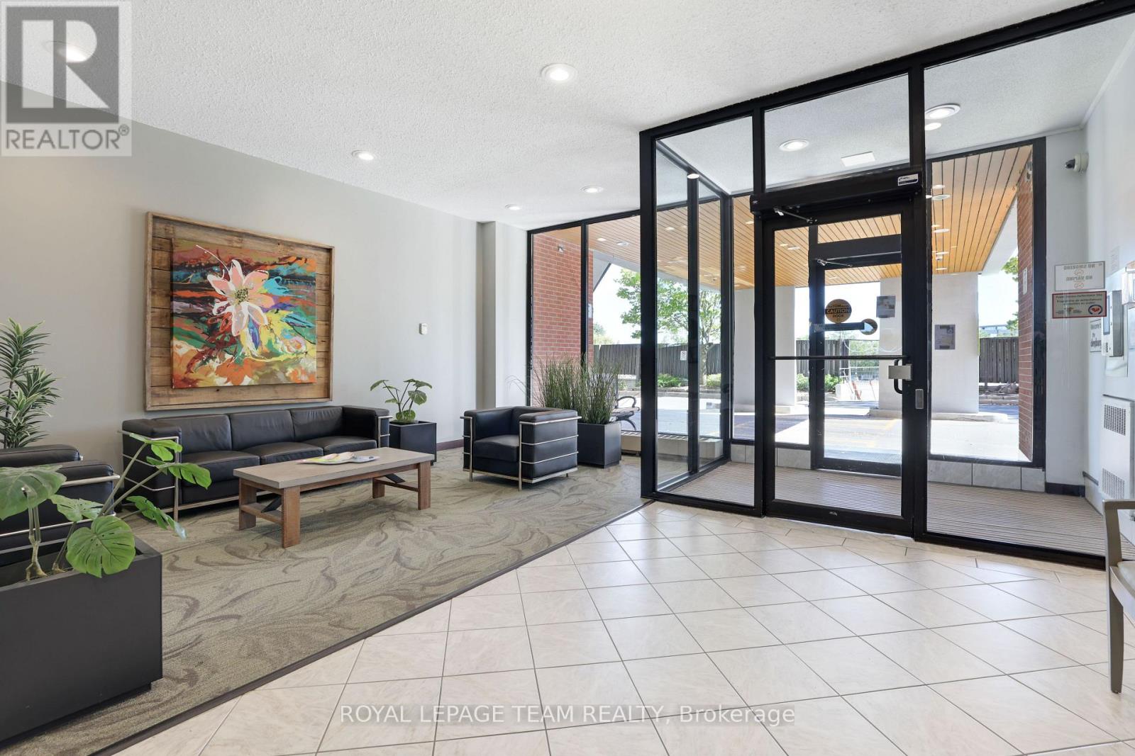 113 - 2951 Riverside Drive, Ottawa, Ontario  K1V 8W6 - Photo 4 - X12639570