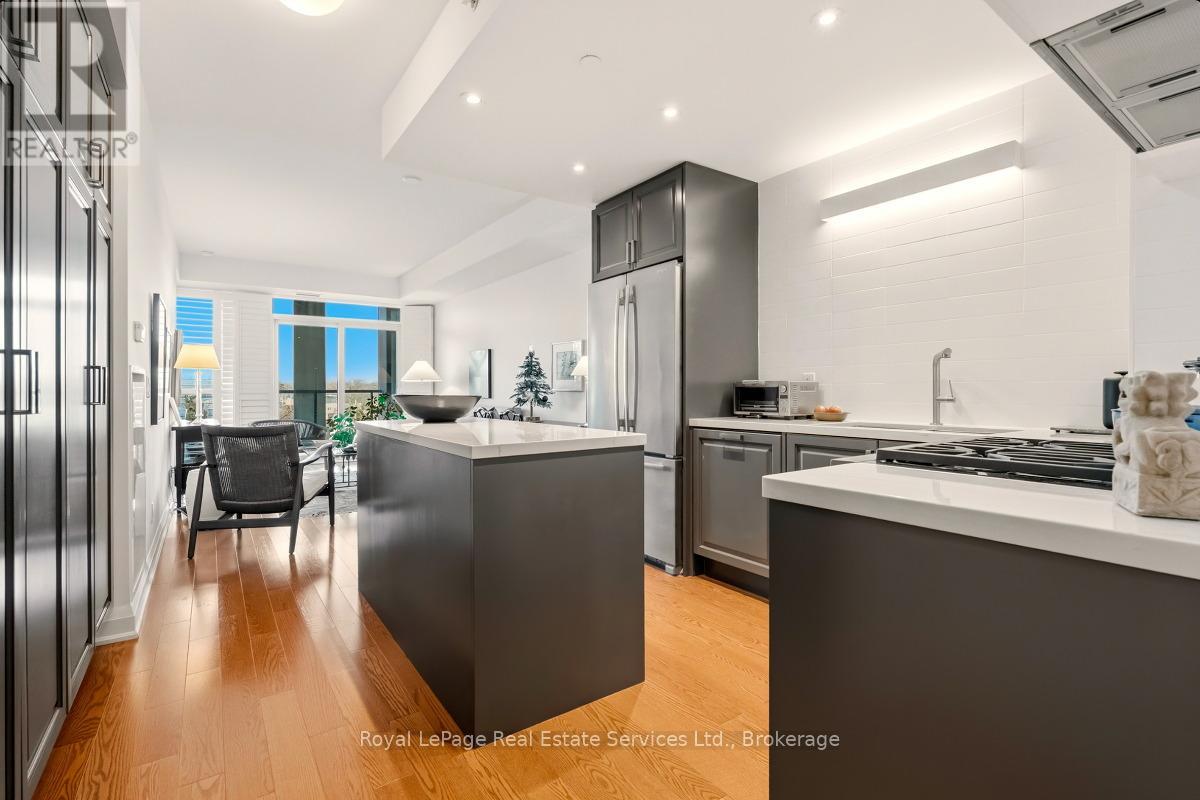508 - 11 Bronte Road, Oakville, Ontario  L6L 0E1 - Photo 16 - W12639556