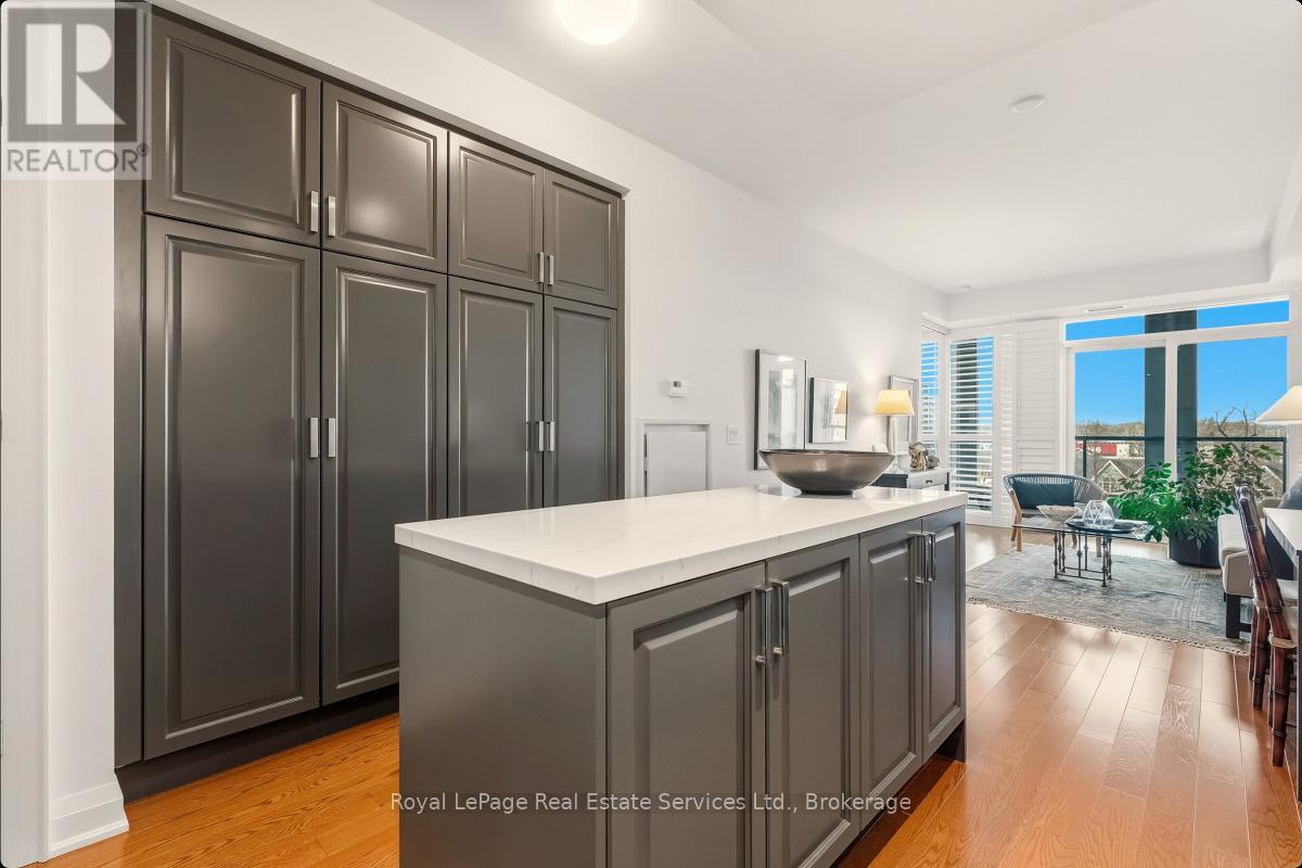 508 - 11 Bronte Road, Oakville, Ontario  L6L 0E1 - Photo 22 - W12639556