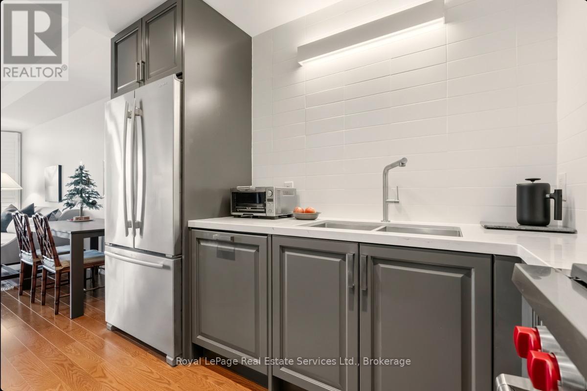 508 - 11 Bronte Road, Oakville, Ontario  L6L 0E1 - Photo 23 - W12639556