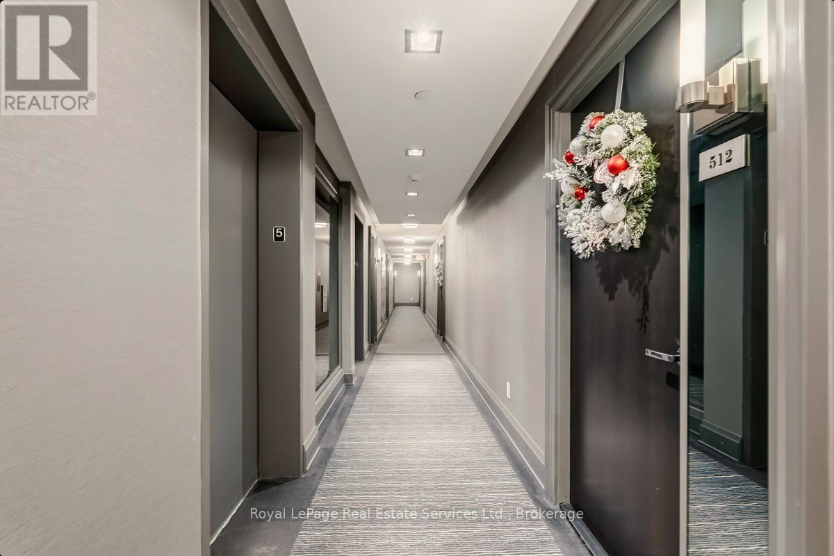 508 - 11 Bronte Road, Oakville, Ontario  L6L 0E1 - Photo 7 - W12639556