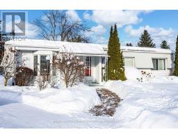 8 CARMANS COVE, Innisfil, Ontario