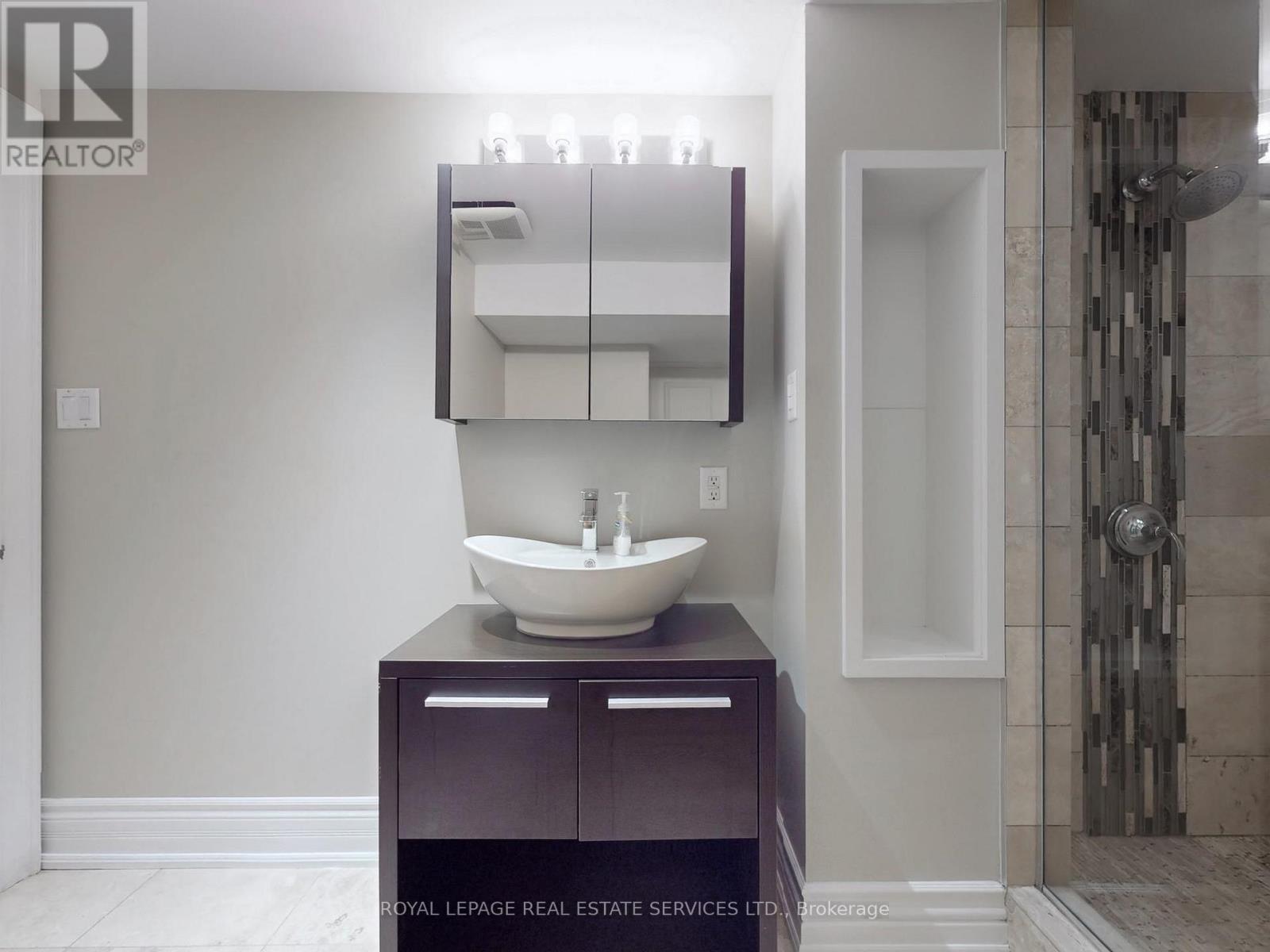 1511 Haig Boulevard, Mississauga, Ontario  L5E 2N2 - Photo 38 - W12639182