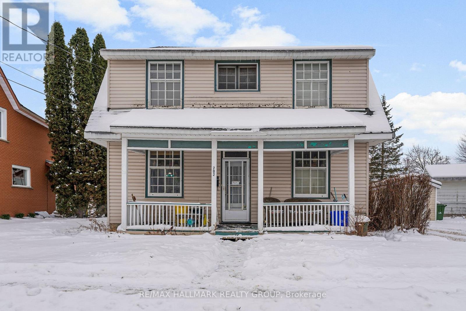 702 Front Street, Pembroke, Ontario  K8A 6J5 - Photo 2 - X12632988