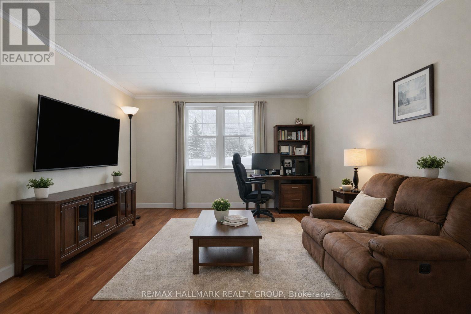 702 Front Street, Pembroke, Ontario  K8A 6J5 - Photo 8 - X12632988