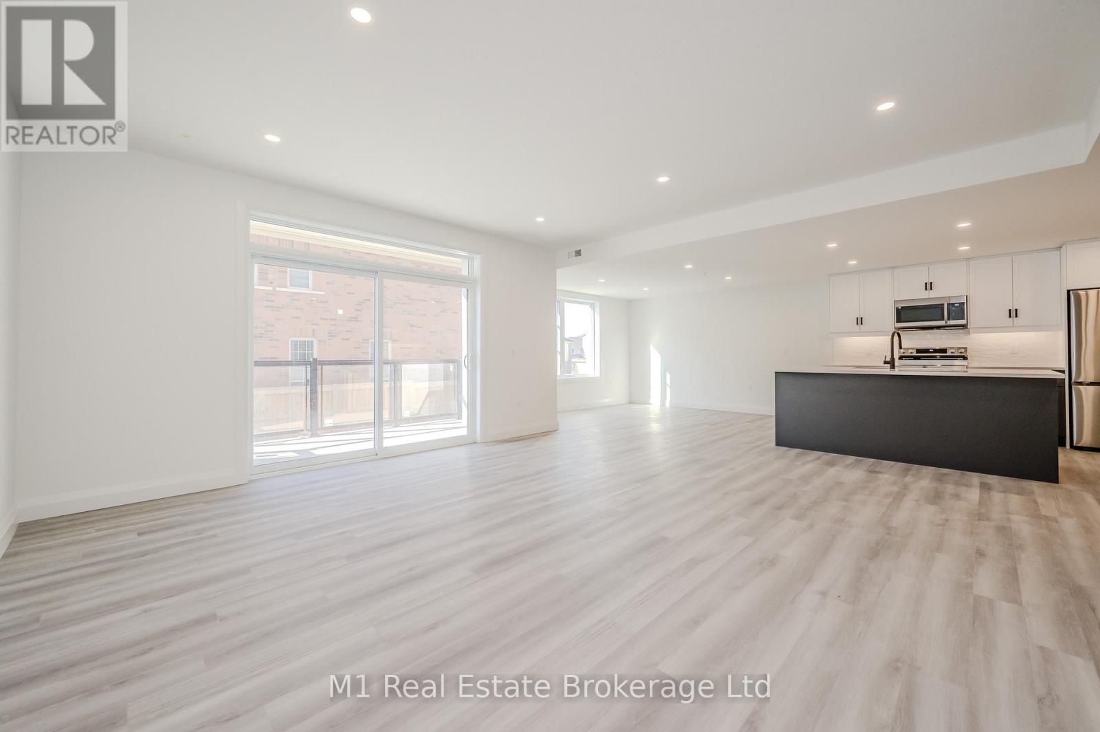 104 - 99b Farley Road, Centre Wellington, Ontario N1M 0K5 - Photo 13 - X12639566