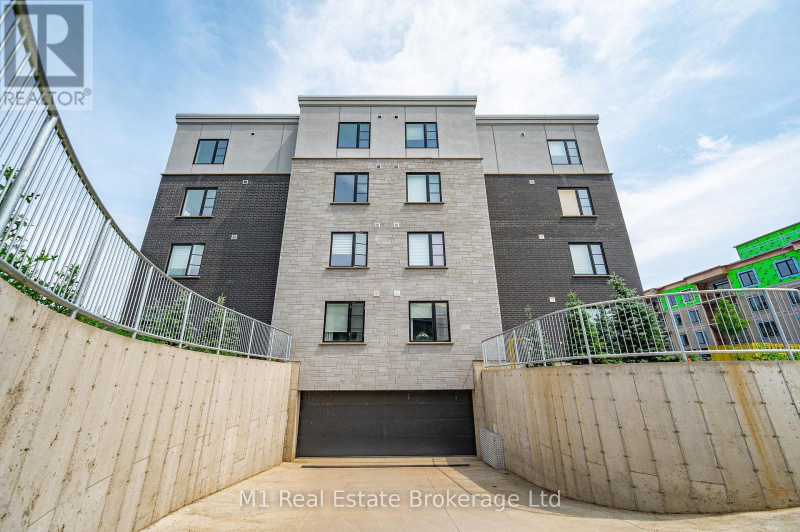 104 - 99b Farley Road, Centre Wellington, Ontario N1M 0K5 - Photo 31 - X12639566