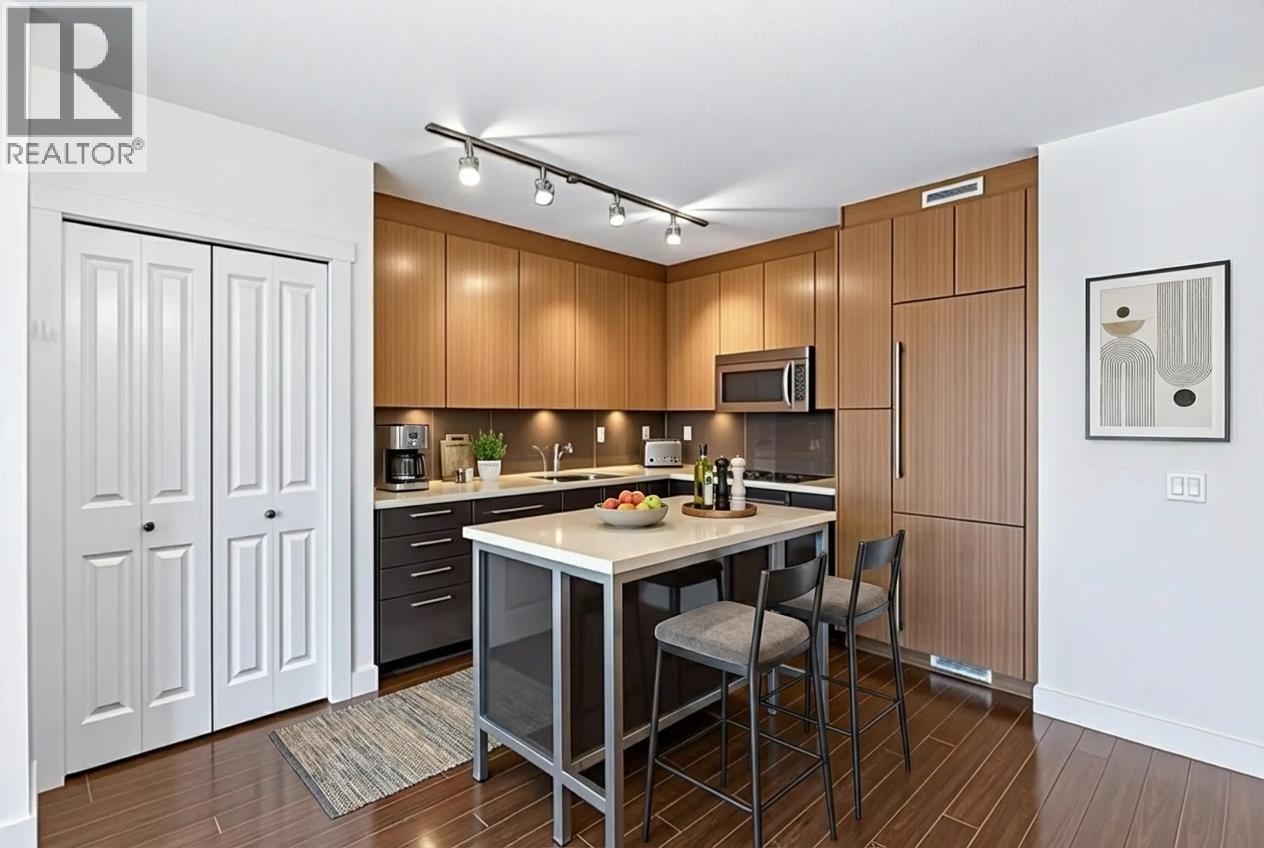 502 1833 Crowe Street, Vancouver, British Columbia V5Y 0A2 - Photo 3 - R3074182