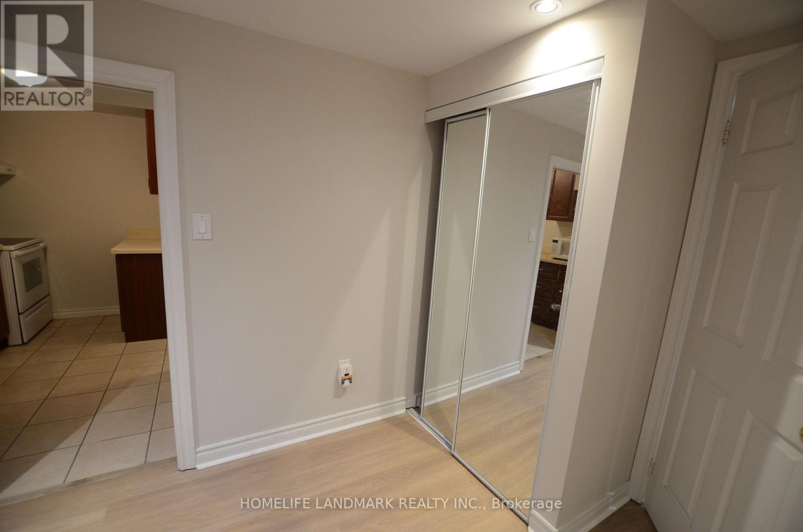 Lower Unit Apt - 259 Mcnicoll Avenue, Toronto, Ontario  M2H 2C6 - Photo 5 - C12639576