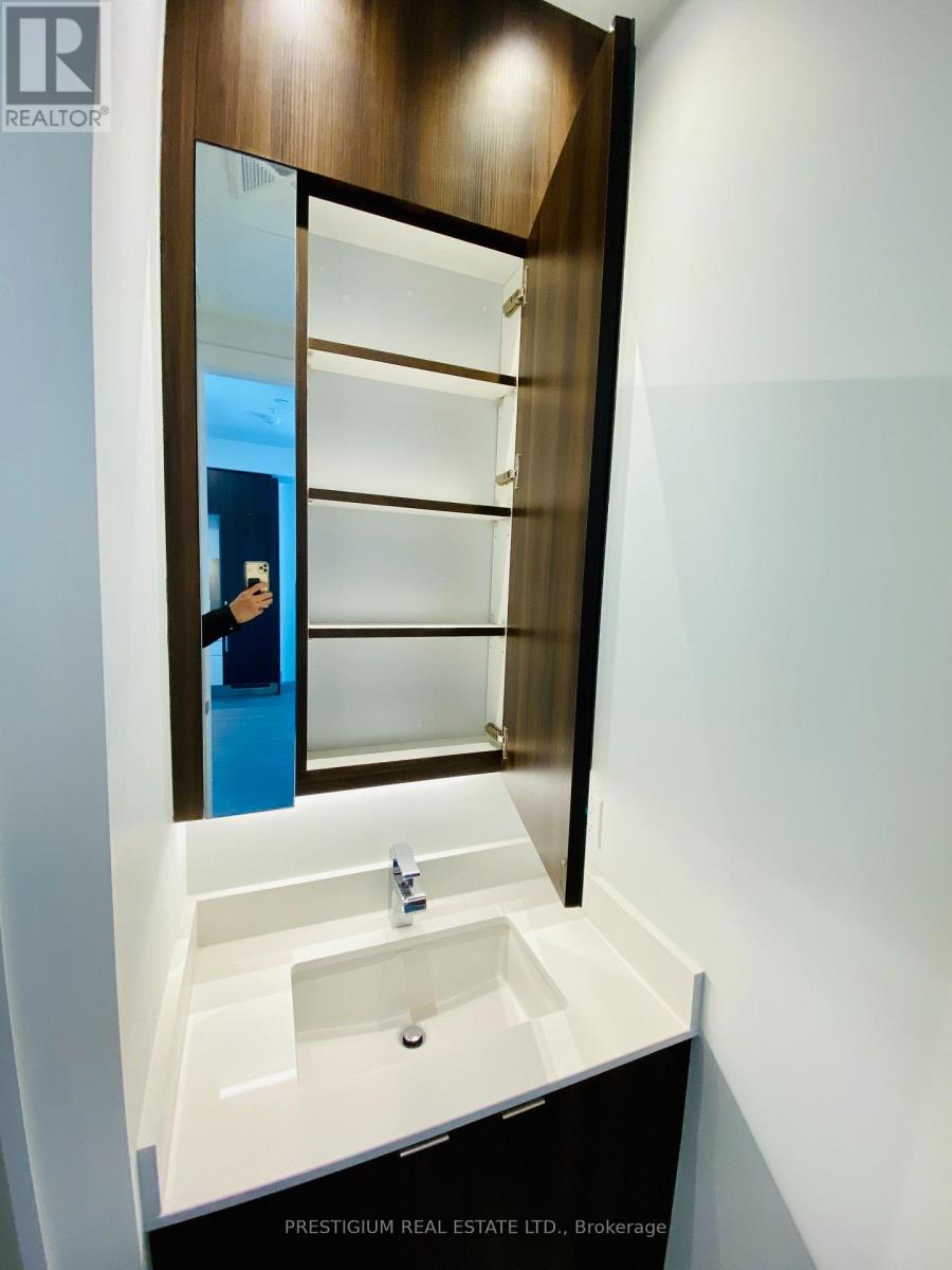 219 - 1 Edgewater Drive, Toronto, Ontario  M5A 1B9 - Photo 15 - C12639612