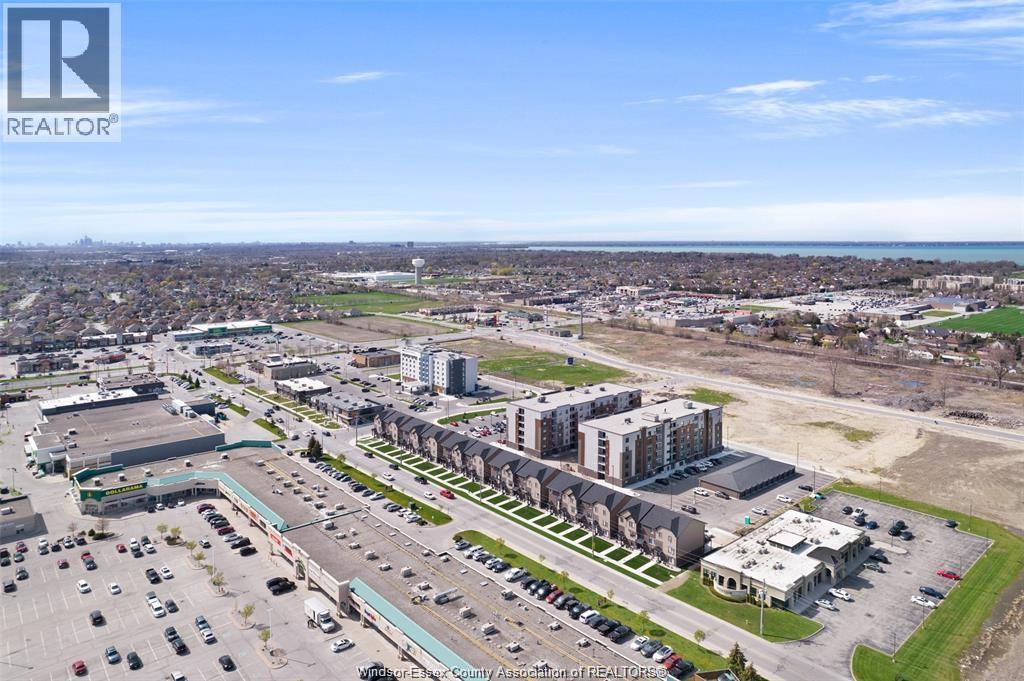 725 Brownstone Drive, Lakeshore, Ontario N9K 0A8 - Photo 3 - 25031810