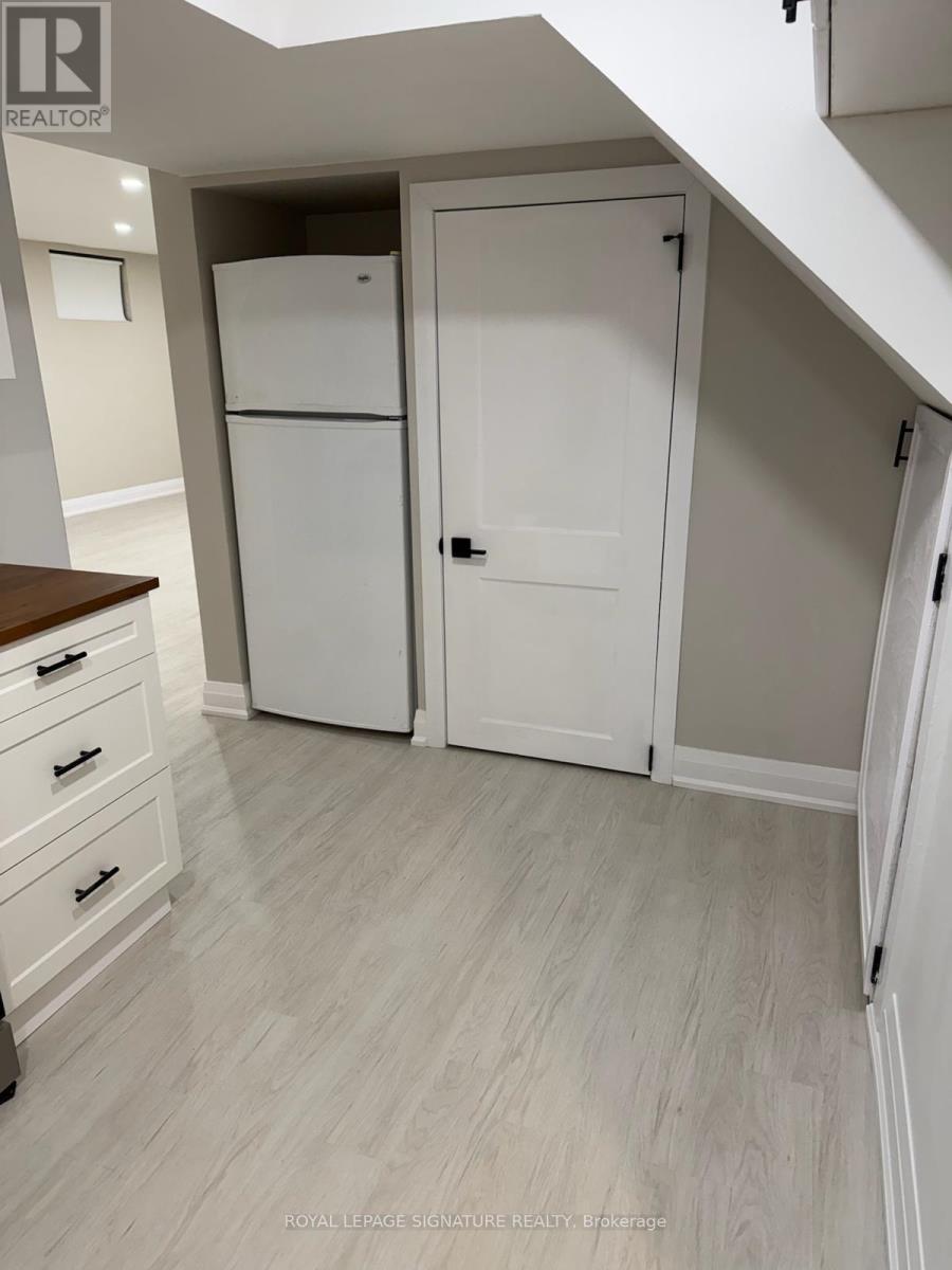 Lower - 357 Rossland Road S, Oshawa, Ontario  L1G 2X2 - Photo 17 - E12639560