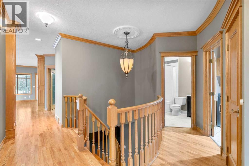 12 Prominence Point Sw, Calgary, Alberta T3H 3E8 - Photo 13 - A2275204