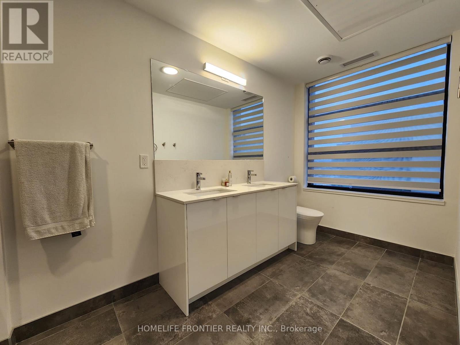 902 A - 1606 Charles Street, Whitby, Ontario  L1N 0P1 - Photo 12 - E12636962