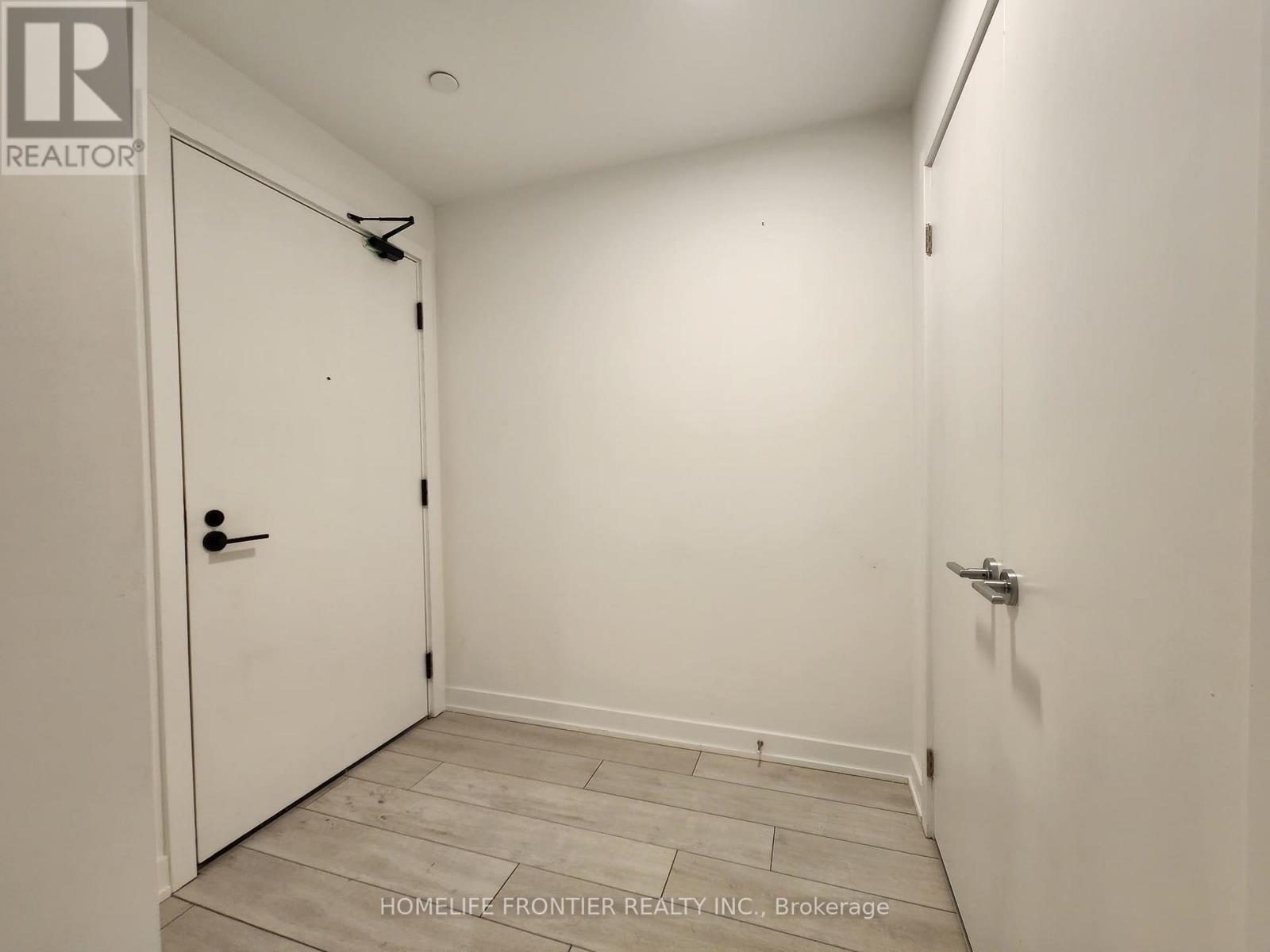 902 A - 1606 Charles Street, Whitby, Ontario  L1N 0P1 - Photo 4 - E12636962