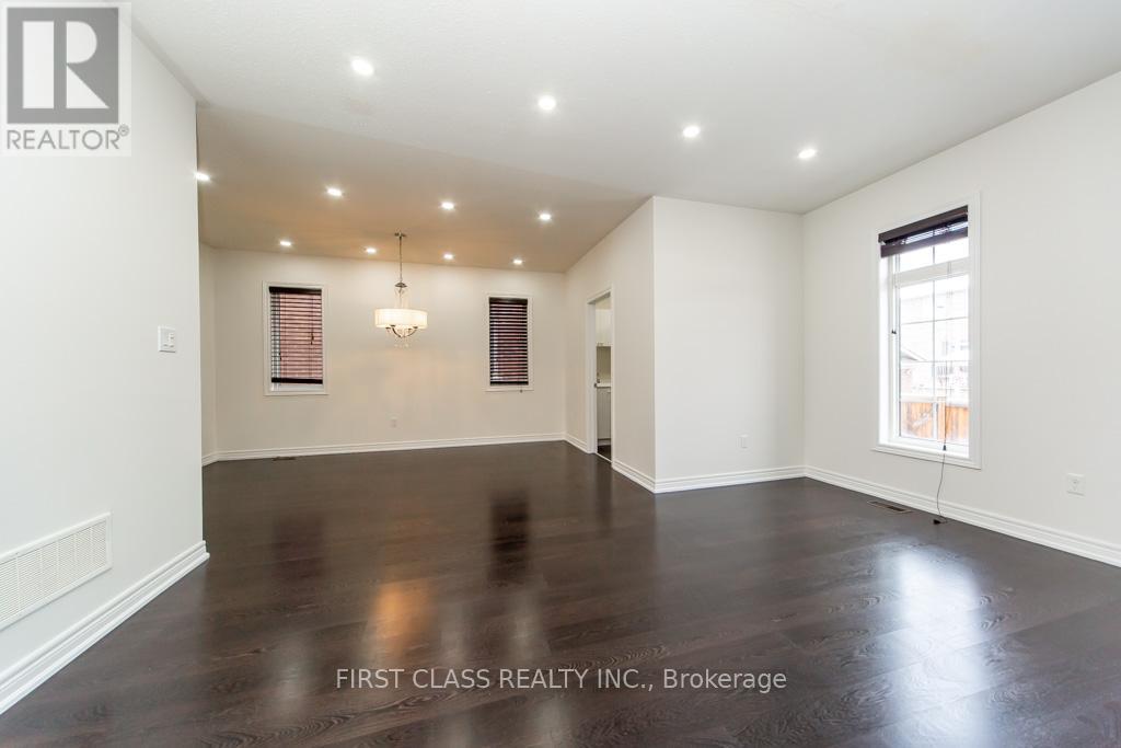 (Main) - 5355 Tenth Line W, Mississauga, Ontario  L5M 0V8 - Photo 18 - W12435595