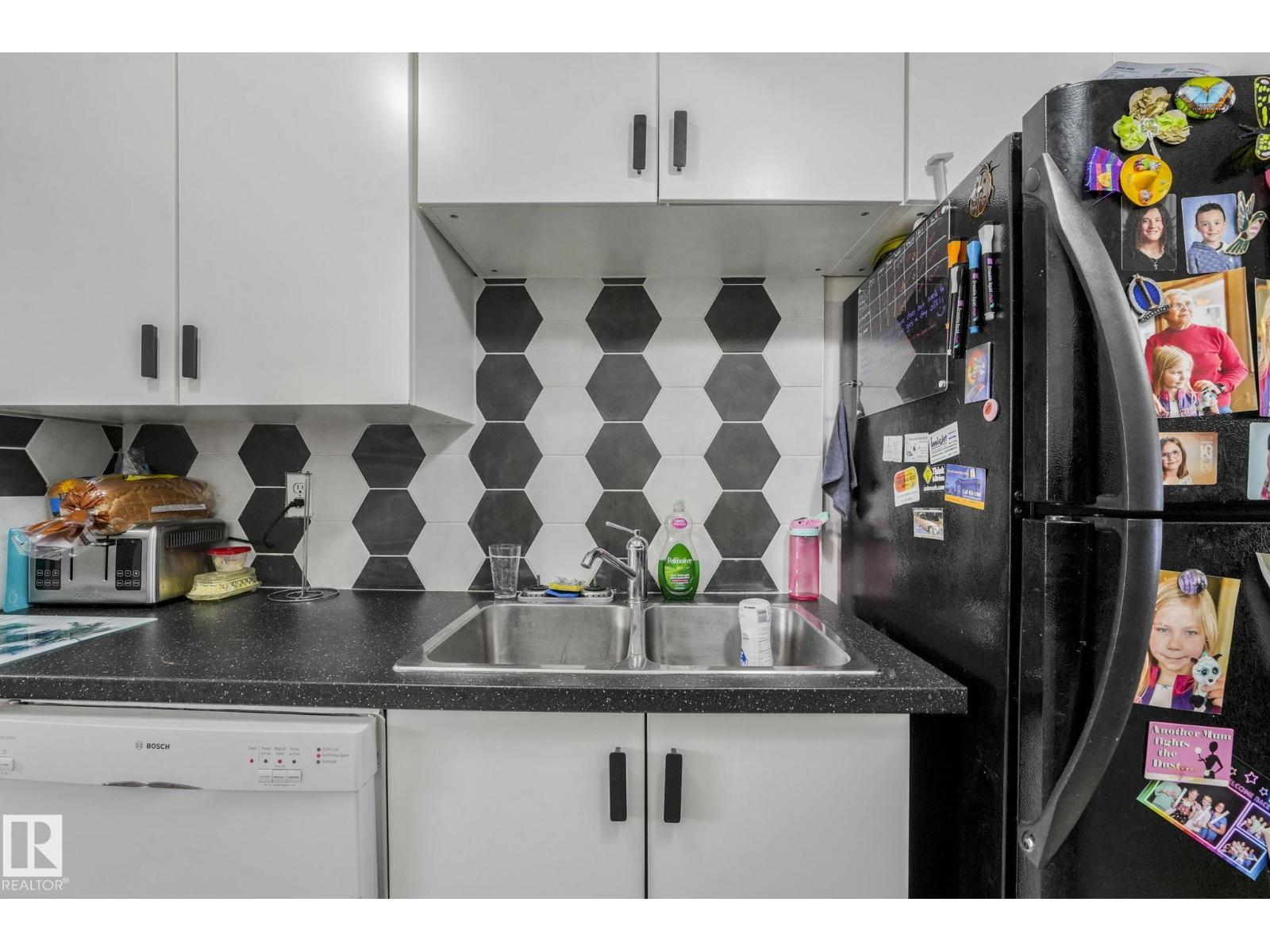 11811 32a Av Nw, Edmonton, Alberta T6J 5K8 - Photo 21 - E4468314