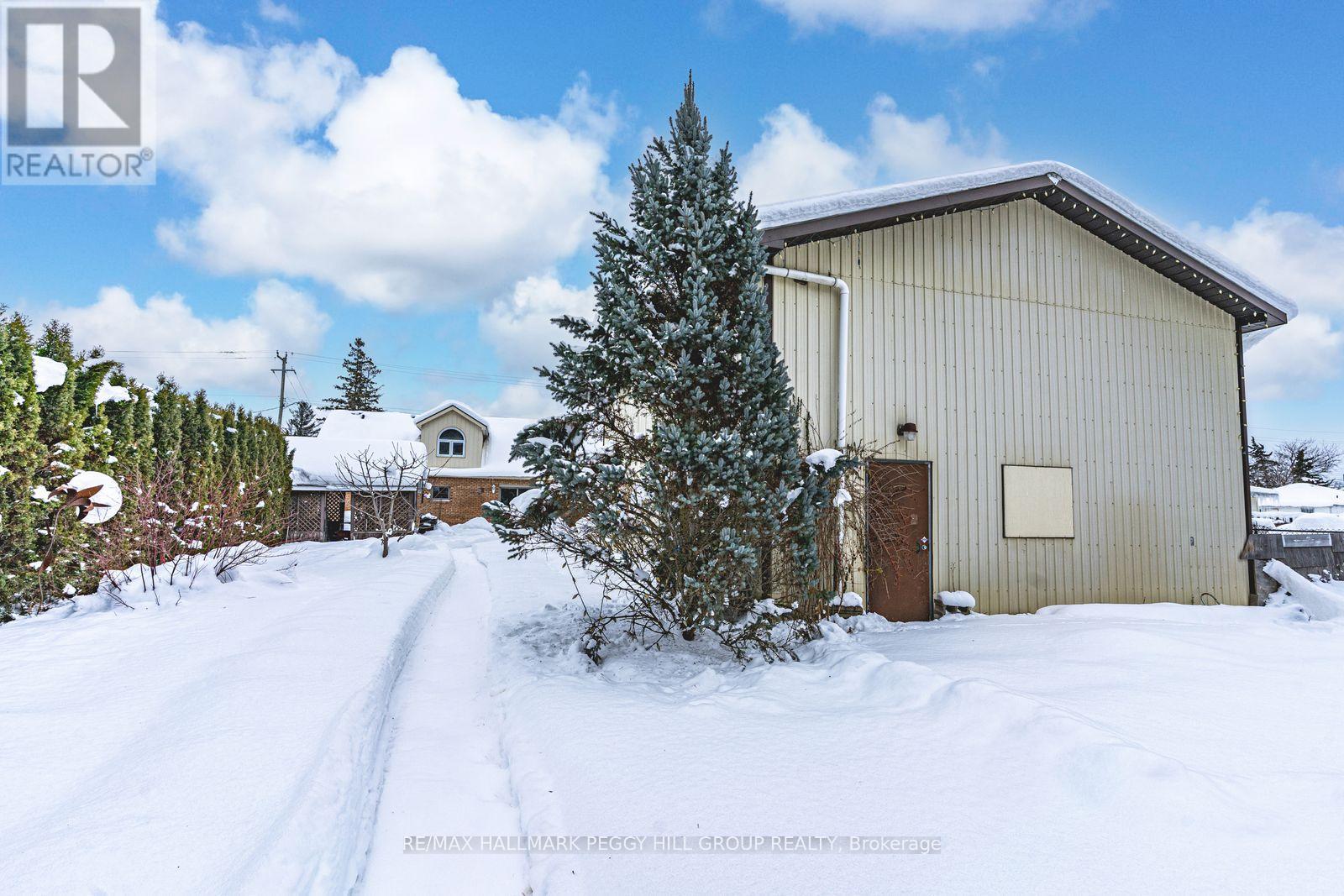 187 Mill Street, Essa, Ontario  L3W 0G3 - Photo 2 - N12639606