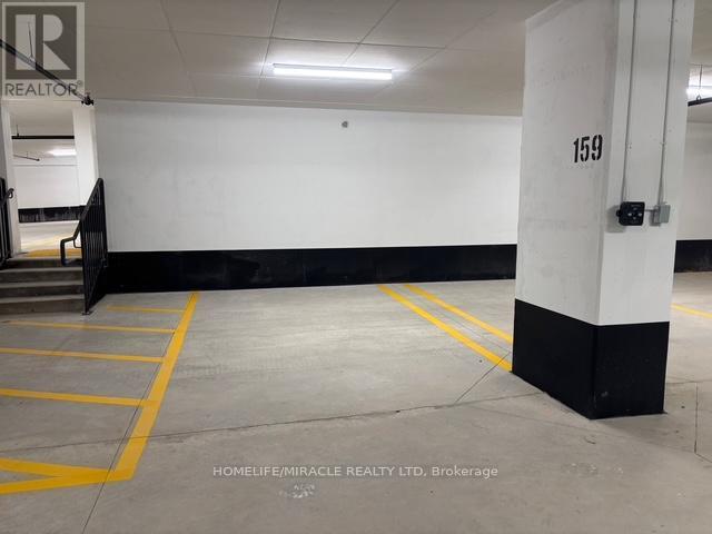 15 Skyridge Drive, Brampton, Ontario  L6P 4S3 - Photo 18 - W12639580